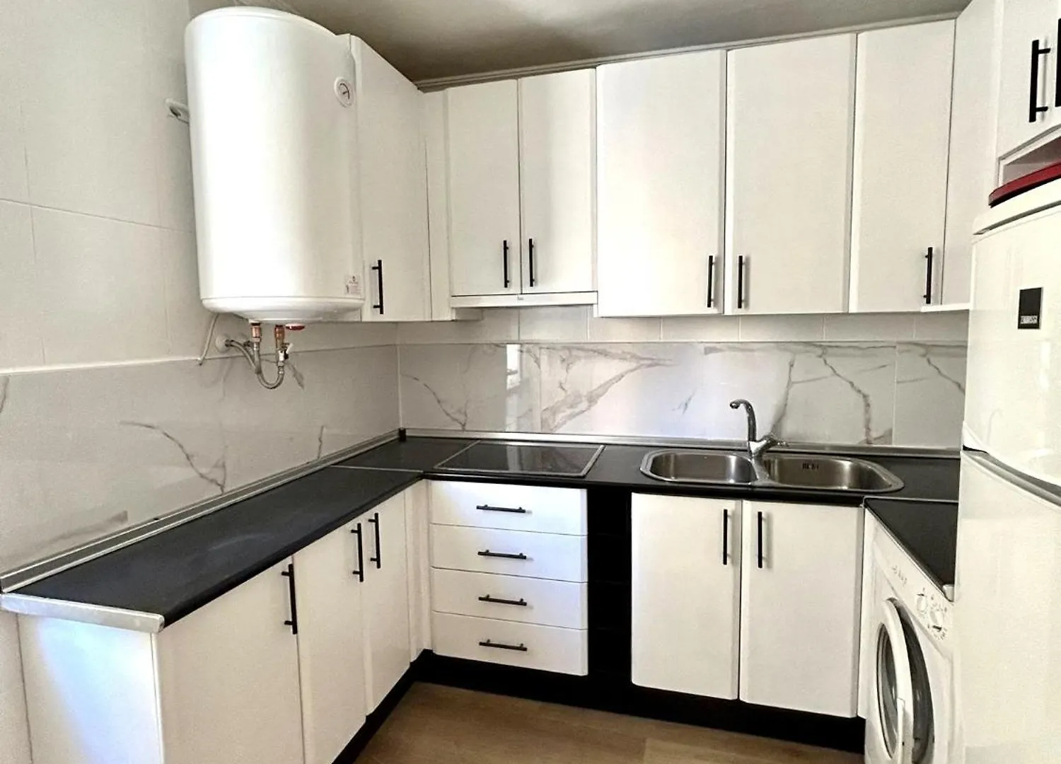Apartment Calu Homes A 10 Minutos De Estacion De Tren Malaga Spain