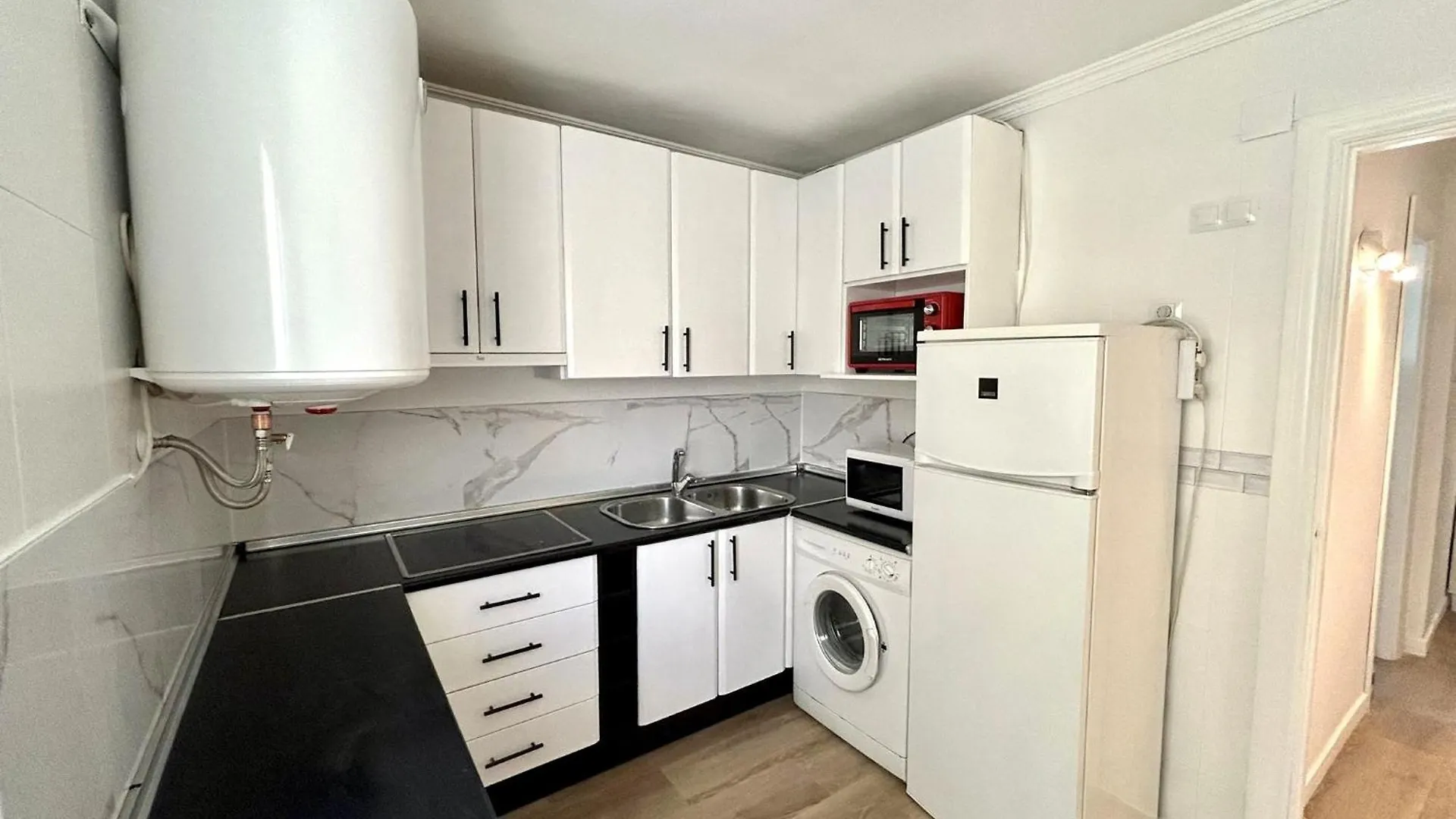 Calu Homes A 10 Minutos De Estacion De Tren Malaga Apartment